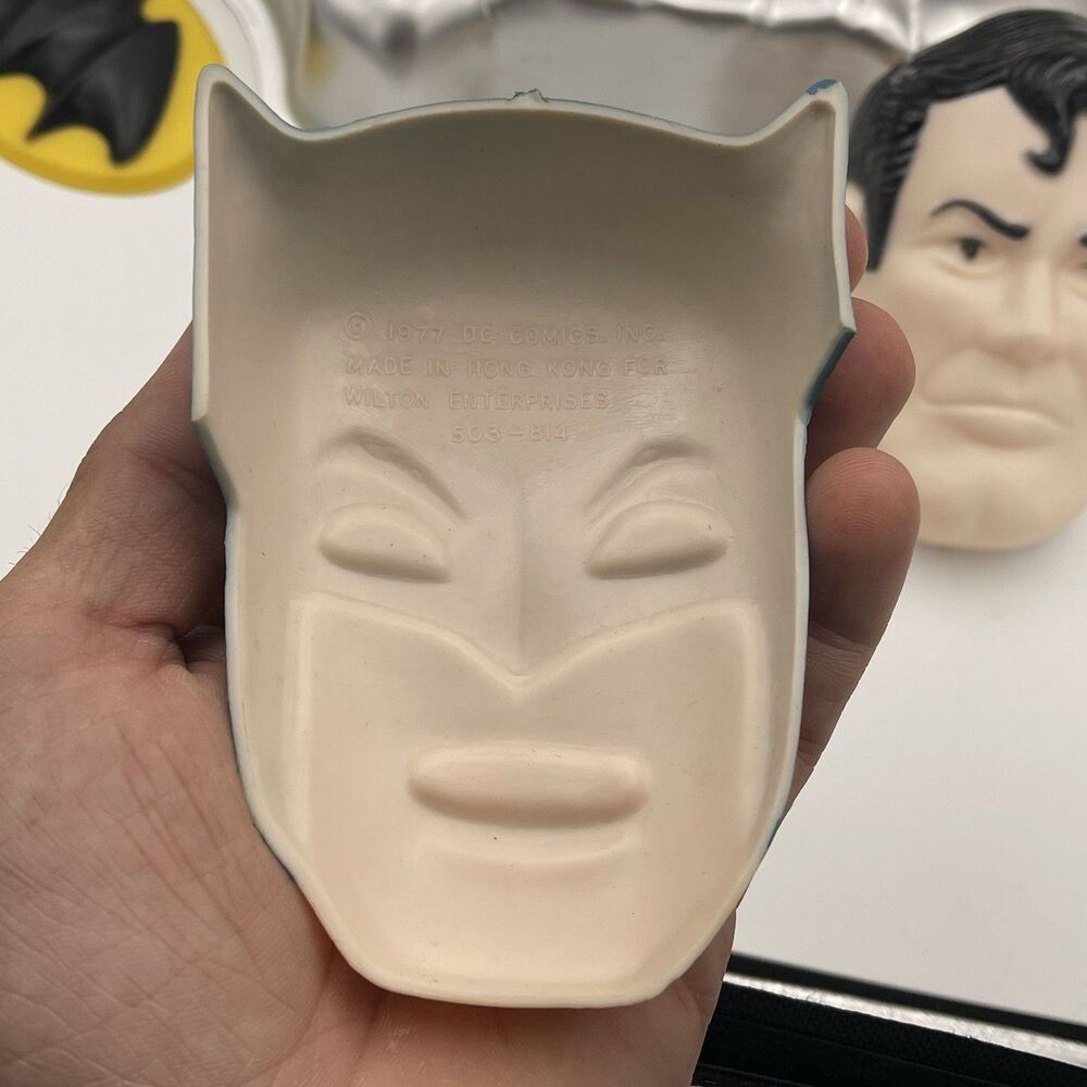 Wilton Batman Superman Super Hero Cake Pan Set Vintage 1977 With Box - Complete - Picture 16 of 16